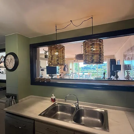 Golf Apartment